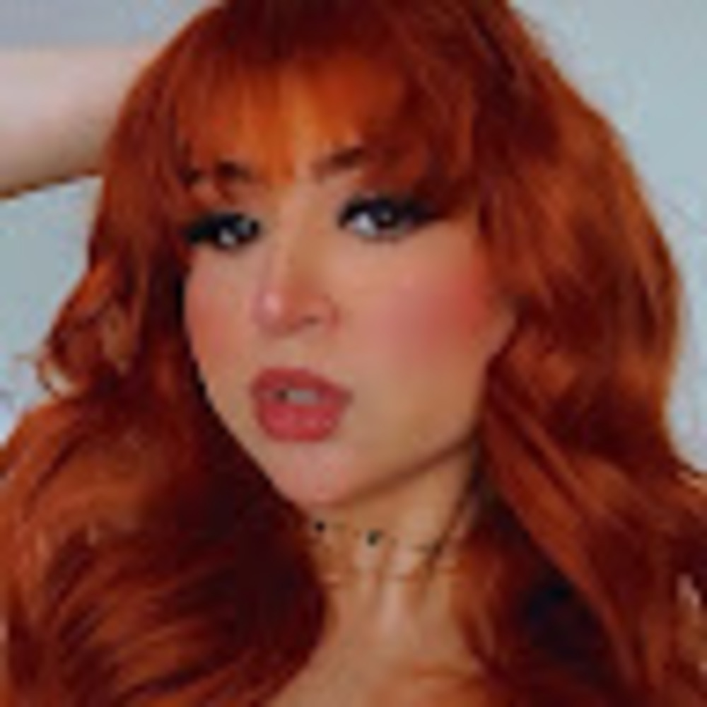 Meet your Posher, Yesenia